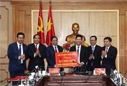 Trưởng ban Tổ chức Trung ương Phạm Minh Chính làm việc với Ban Thường vụ Tỉnh ủy Hà Giang